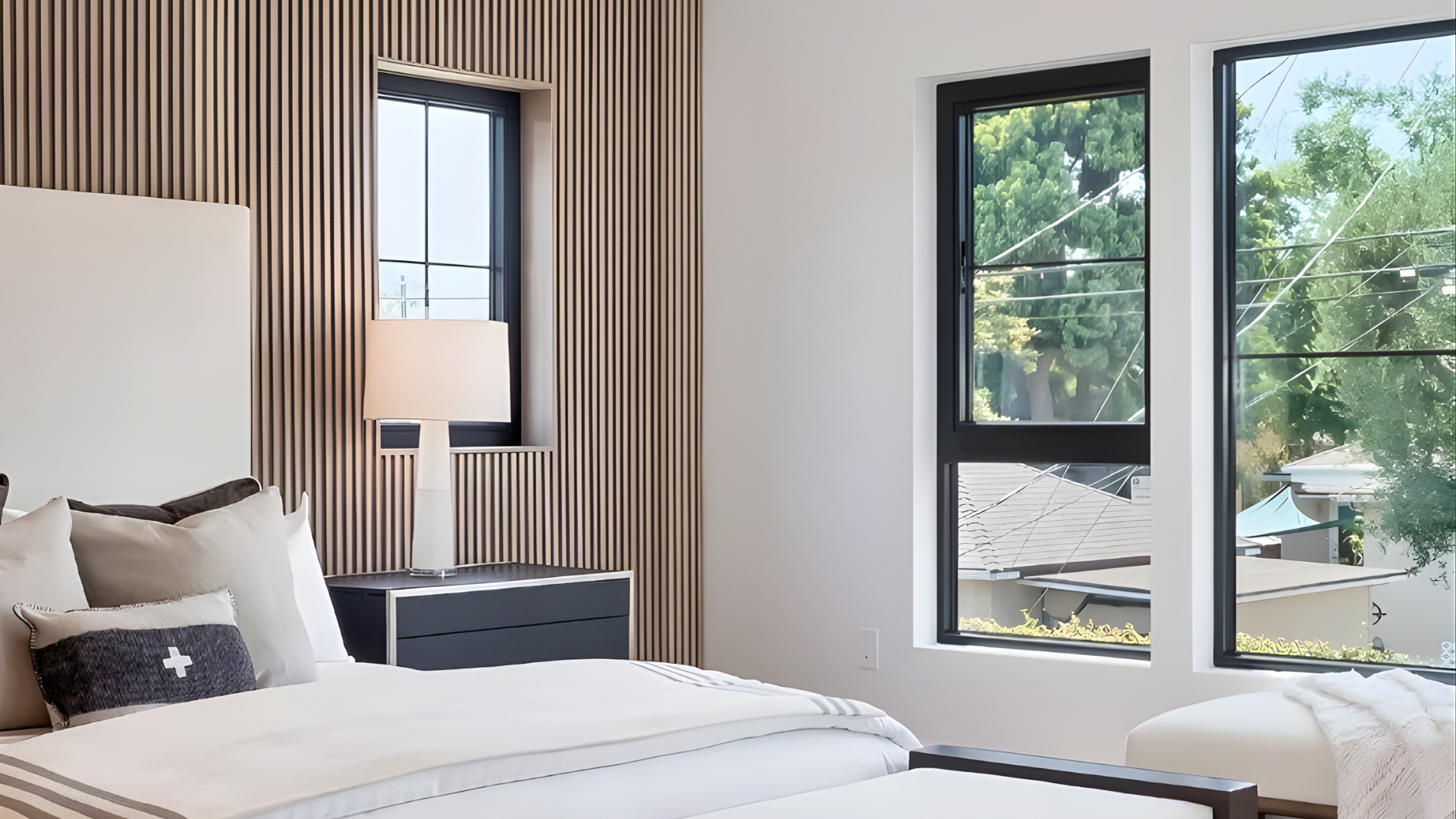 VLX 500 Single & Double Hung Window in Deerfield Beach, FL | TruePane Windows & Doors - detail 4